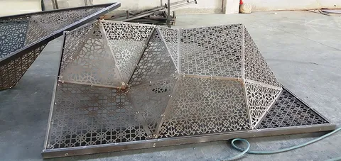 Esempio di carpenteria in lamiera TÜMER Metal 9