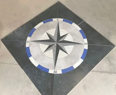 Pezzo tagliato con il waterjet 12